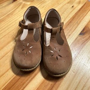 Elegant Tan Kids Dress Shoes with Floral Design